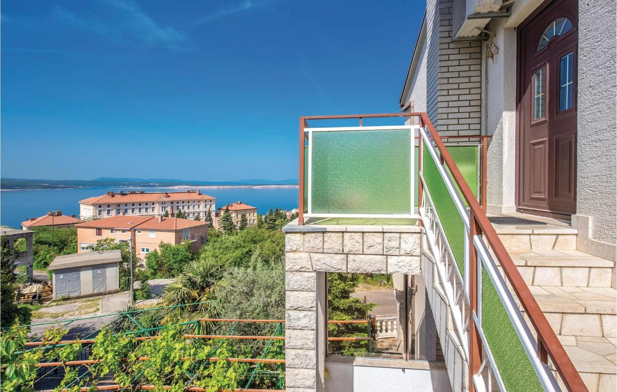 Beautiful Apartment In Crikvenica With Jacuzzi Bagian luar foto